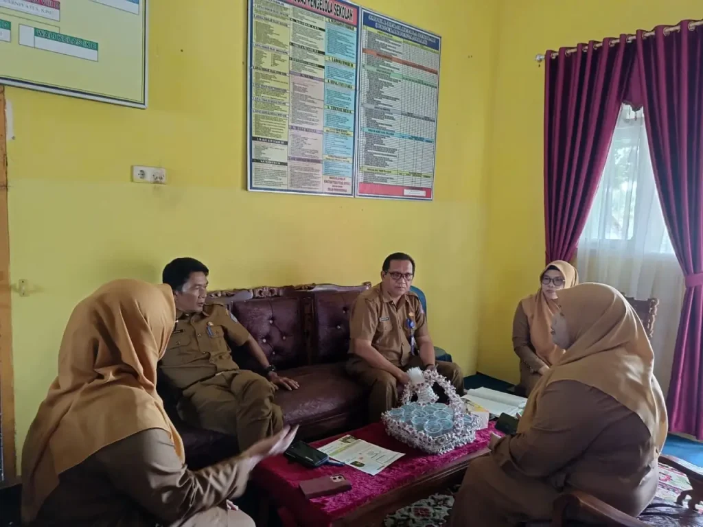 Dinas Pendidikan dan Kebudayaan Kab. Merangin Pantau Hari Pertama Masa Pengenalan Lingkungan Sekolah (MPLS)